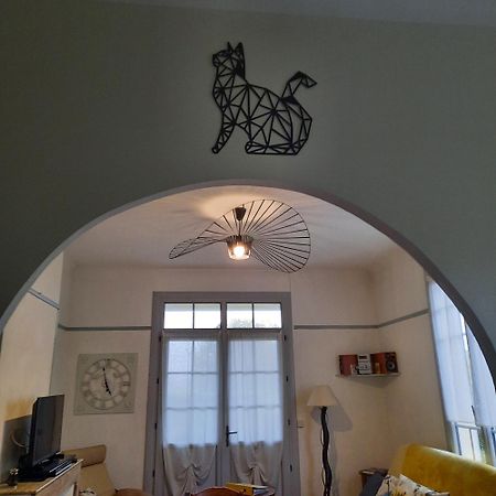 Villa A 100 M De Tarbes Sud Laloubere Szoba fotó